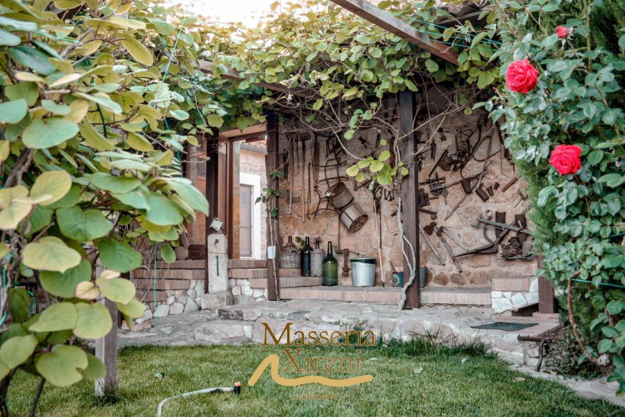 Masseria Xireni Castellana Sicula Ngoại thất bức ảnh